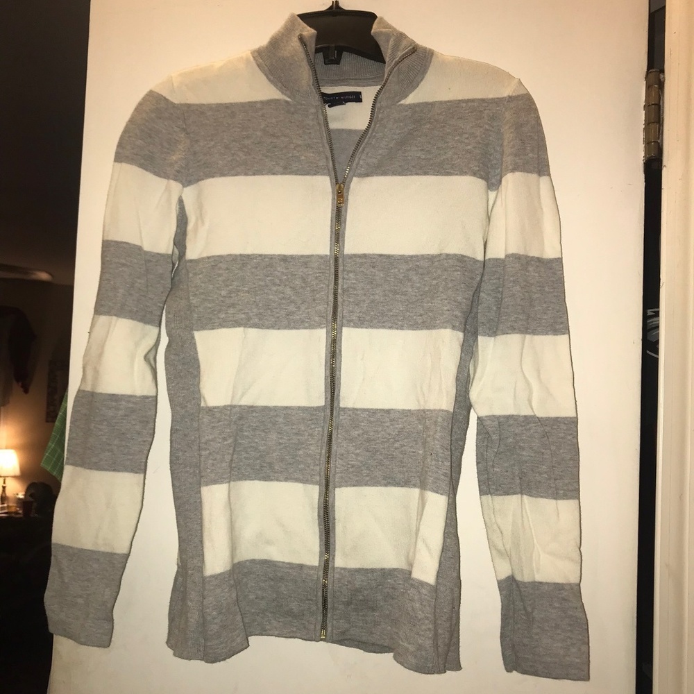 Tommy Hilfiger sweater